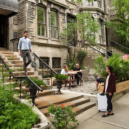 Ambrose House & Cafe - Self Check-In Guesthouse مونتريال المظهر الخارجي الصورة